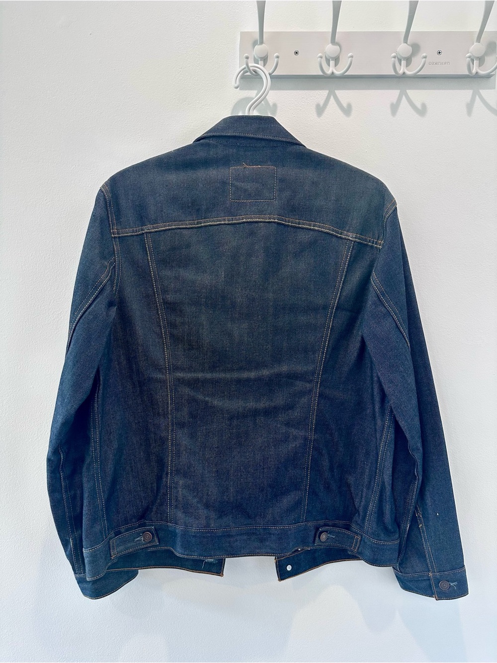 Levi's Dark Blue Denim Trucker Jacket - Picture 2 of 7